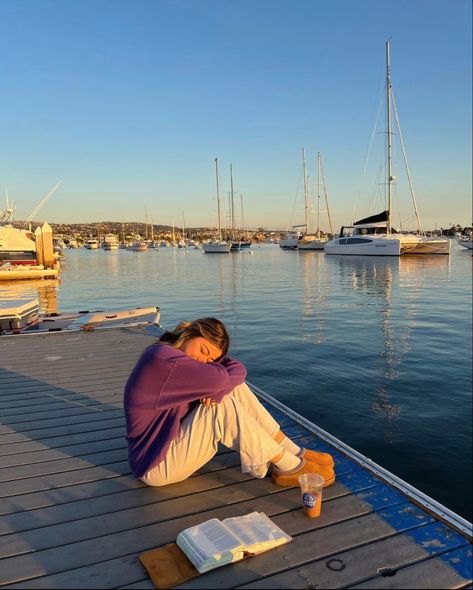 Cape Cod Fall Outfits, Future Mood, Madeline Island, Granddaughter Aesthetic, Winter Arc, England Summer, Living On A Boat, New England States, Cottage Aesthetic