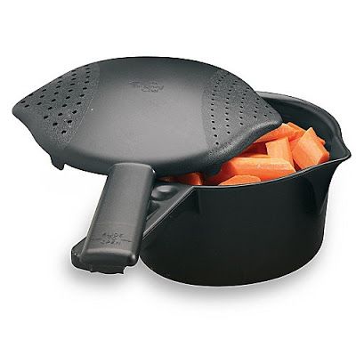 This blog has some great information about using The Pampered Chef Micro Cookers!  From cooking hamburger to toasting coconut - in the microwave!  Check it out!  http://farmersdaughter-me.blogspot.com/2010/04/pampered-chef-micro-cookers.html Micro Cooker Recipes Pampered Chef, Pampered Chef Micro Cooker Recipes, Pampered Chef Mini Muffin Pan Recipes, Pampered Chef Mini Pie Pan Recipes, Pampered Chef Microwave Egg Cooker, Pampered Chef Rice Cooker Instructions, Pampered Chef Rice Cooker, Microwave Cooker, Microwave Steamer