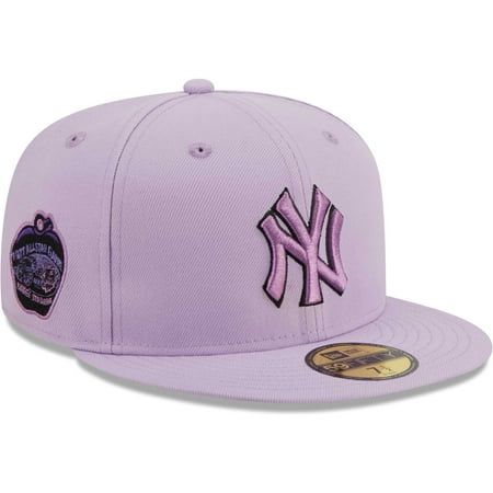 Yankee Hat, Sneakerhead Room, New York Yankee Hat, New York Yankees Logo, Dope Hats, Hat Aesthetic, Yankees Logo, 59fifty Hats, New Era Hats