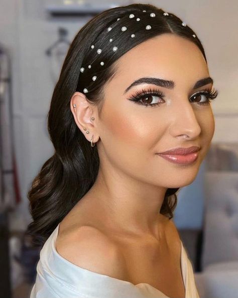 Slick Front Hair Down With Rhinestones, Gelled Front Pieces Hair, Wedding Hairstyles With Pearls, Pearls Hairstyle, Reading Outfits, Wedding Ponytail Hairstyles, Wedding Ponytail, Hair Rhinestone, Hair Glam