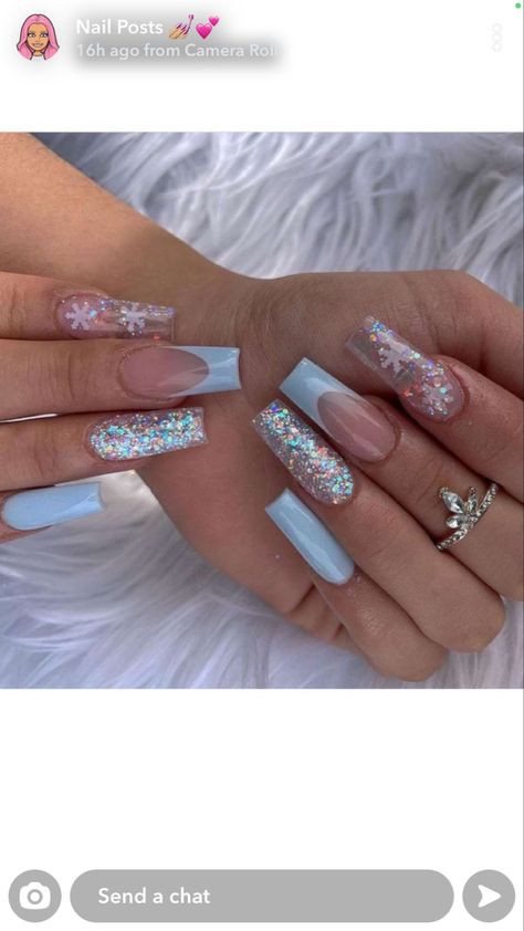 Christmas Nails Blue And White, Baby Blue Christmas Nails, Long Winter Nails, Blue Snowflake Nails, Blue Christmas Nails, Baby Blue Nails, Winter Nails Acrylic, Snowflake Nails, Nail Art Designs Videos