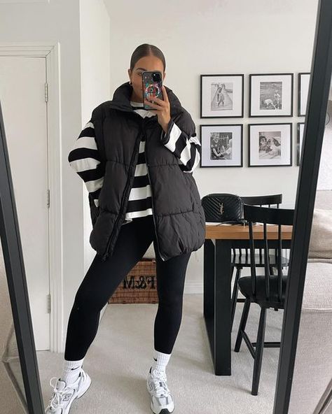 Sophie Westbrook, Cold Sunday Outfit, Bowling Outfit Winter, Melbourne Outfits, Rainy Fall Outfit, Daily Fits, Outfit Botas, Comfy Outfits Winter, Winter Fashion Outfits Casual