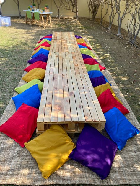 Our new pallets can be left plain or completed with a full table setting and are perfect for any theme or occasion .⁠ .⁠ .⁠ .⁠ #AbuDhabiMoms #TeenageParties #DubaiMoms #Dinosaurtheme #expatlifestyle  #AbuDhabiMums #LittleBearsParty #UAEKidsParties #DubaiMums  #TableDecoration #PartyRentals # #BespokeEvents  #ExpatWoman #ThemedParties #ForAllOccasion #PartyHire #ChildrensEvents #PartyStyling #ChildrensParties #PartyPackages #TableSetUp Kids Floor Table Party, Pallet Table Party, Diy Low Table For Kids Party, Diy Kids Party Table, Picnic Ideas For Kids, Kids Picnic Parties, Kids Party Table, Kids Outdoor Table, Kids Birthday Food