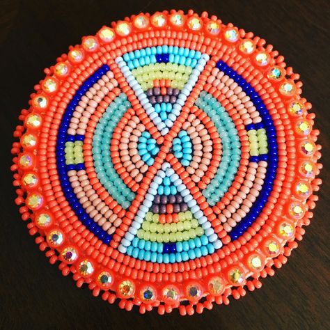 Crow beadwork by Angela Howe-Parrish Crow Beadwork Designs, Bead Mandala, Crow Beadwork, Metis Beadwork, Indigenous Beading, Indigenous Beadwork, Beautiful Beaded Earring, Seed Bead Jewelry Patterns, Beaded Flowers Patterns