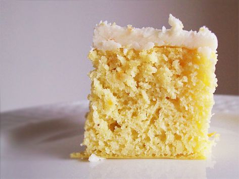 Coconut Oil Frosting, Gluten Free Coconut Cake, Cake Coconut, Coconut Flour Bread, Cake With Coconut, Organic Cake, Baking With Coconut Flour, Flour Bread, Coconut Cake Recipe