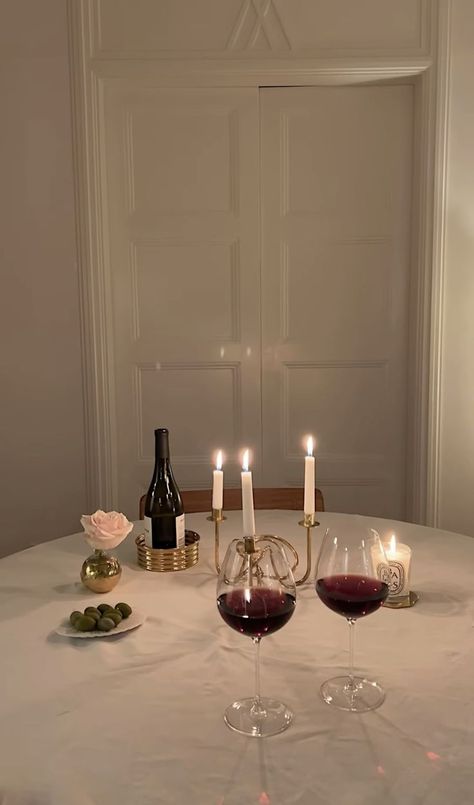 french dinner aesthetic | dinner with friends | french food | cheese board | wine | chilling with friends | french wine aesthetic |  wine aesthetic Aesthetic Wine, French Dinner, Wine Aesthetic, Aesthetic Dinner, Dinner Aesthetic, French Wine, Wine Cheese, Dinner With Friends, Chilling With Friends