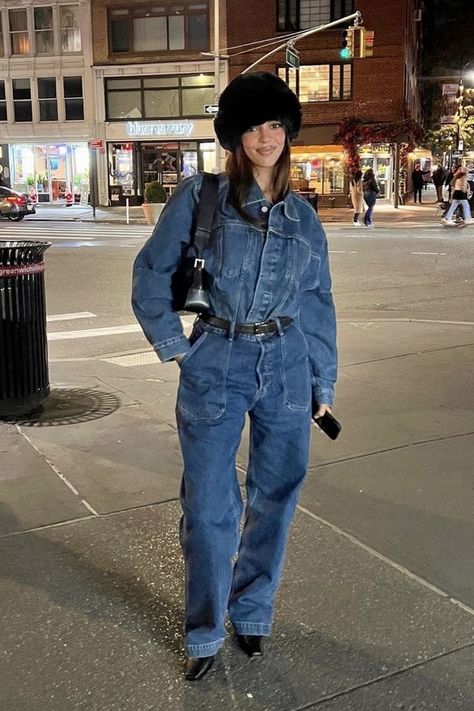 Boiler Suit Street Style, Boiler Suit Outfit, Sandra Shehab, Denim Jumpsuit Outfit, Ny Outfits, Sassy Outfit, Boiler Suit, Jumpsuit Outfit, Street Style Winter