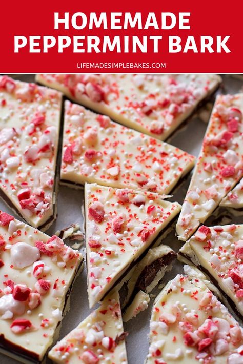 Don't waste your money on a tin of store-bought candy when you can make your own homemade peppermint bark! It's easy and so delicious! #homemadepeppermintbark #peppermintbark #peppermint #bark Pepermint Bark, Peppermint Hot Chocolate Mix, Christmas Peppermint Bark, Homemade Peppermint Bark, Bark Candy, Peppermint Bark Recipes, Peppermint Recipes, Peppermint Cheesecake, Peppermint Chocolate