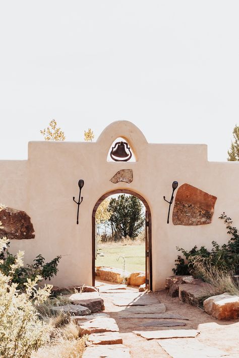 Blame Her Ranch | Blame Her Ranch Wedding | Bride | Groom | Bride and Groom | Elegant Wedding | Modern Wedding | Wedding | Desert Wedding | Santa Fe Wedding | Southwest Wedding | Destination Wedding | Black Tie Wedding | New Mexico Wedding | Elopement | Desert Elopement | Santa Fe Elopement | Southwest Elopement | Destination Elopement | Wedding Inspo | Elopement Inspo | Bridal Inspo | Real Wedding | Real Elopement | Real Bride New Mexico Elopement, Mexico Style Wedding, Elopement Desert, Southwest Elopement, Southwestern Wedding, Wedding Black Tie, Wedding Desert, Southwest Wedding, Santa Fe Wedding