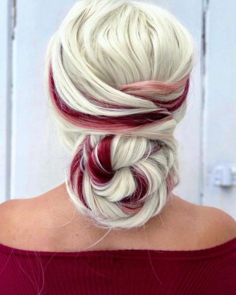 Christmas Hair Color Ideas, Christmas Hair Color, Whoville Hair, Wild Hair Color, Hair Color Unique, Hair Ribbons, Christmas Hairstyles, Wild Hair, Short Hair Color