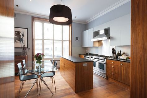 Long Narrow Kitchen, Narrow Kitchen Island, Maple Kitchen, Blue Backsplash, Industrial Style Kitchen, Narrow Kitchen, Black Countertops, London Kitchen, Kitchen Island Table