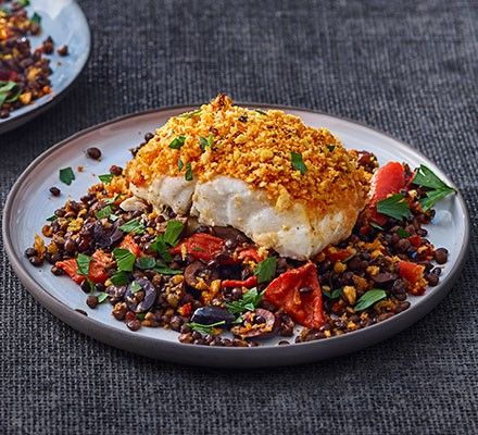 Harissa-crumbed fish with lentils & peppers recipe | BBC Good Food Crumbed Fish, Best Seller Books, Calorie Meals, Shellfish Recipes, Cod Recipes, Fish Recipes Healthy, Bbc Good Food, Carb Cycling, Midweek Meals