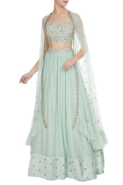 Cape Dress Indian, Crepe Lehenga, डिजाइनर कपड़े, Embroidered Cape, Indian Outfits Lehenga, Lehnga Dress, Green Lehenga, Indian Gowns Dresses, Indian Gowns