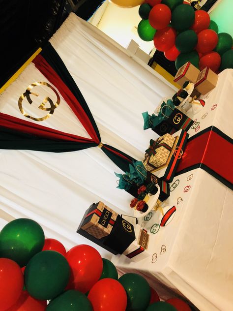 Gucci Decorations Birthday Parties, Gucci Party Ideas, Gucci Party Theme, Gucci Themed Birthday Party, Gucci Theme Party Ideas, Gucci Party Decorations, Gucci Birthday Party Ideas, Gucci Birthday Party, Gucci Christmas