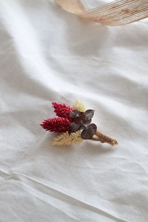 Dried Flower Boutonniere Rustic Floral Buttonhole Boho | Etsy Elegant Boutonniere, Boho Boutonniere, Dried Flower Boutonniere, Flower Boutonniere, Rustic Boutonniere, Preserved Eucalyptus, Flower Lapel, Two Flowers, Groom Groomsmen