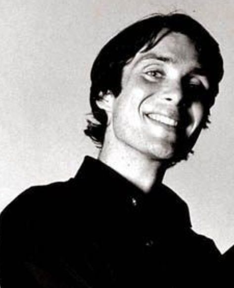 Cillian Murphy  great actor with a beautiful smile 💙 Cillian Murphy Boyfriend Material, Cillian Murphy Smile, Mental Ward, Irish Boys, Christian Bale, Cillian Murphy, Irish Men, Hugh Jackman, Peaky Blinders