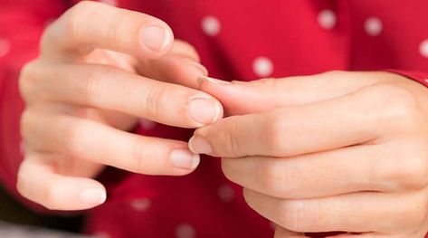 Why do my nails have ridges? - Life Extension Signs Of Iron Deficiency, Nail Disorders, Nail Ridges, Nail Hardener, Cosmetic Dermatology, Iron Deficiency, Nail Care Tips, Brittle Nails, Nail Growth