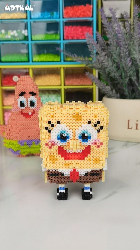 3d Spongebob, Spongebob Squarepants Characters, Spongebob Design, 3d Perler Bead, Beads Pattern, Bead Crafts Diy, Diy Craft Ideas, Hama Beads Patterns, Diy Perler Beads