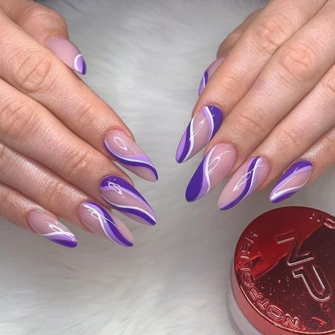 Purple Euphoria Nails, Euphoria Nails Purple, Nail Designs Coquette, Purple And White Nail Designs, Purple Nail Inspo Acrylic, Nail Inspo Purple, Summer Nails 2023 Color Trends, Nails 2023 Color Trends, 2023 Color Trends