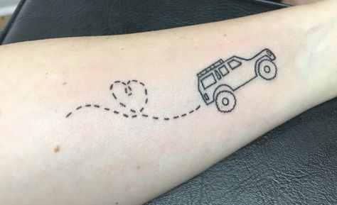 Jeep Tattoo Ideas, Jeep Tattoos, Jeep Tattoo, Collage Tattoo, Tattoo Time, Pretty Hand Tattoos, Easy Doodle, Jeep Xj, Easy Doodle Art