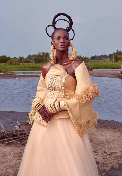 Botanical Fashion, Traditional African Clothing, Extreme Fashion, African Traditional Dresses, African Wedding, African Culture, African Beauty, Big Fashion, Design Collection