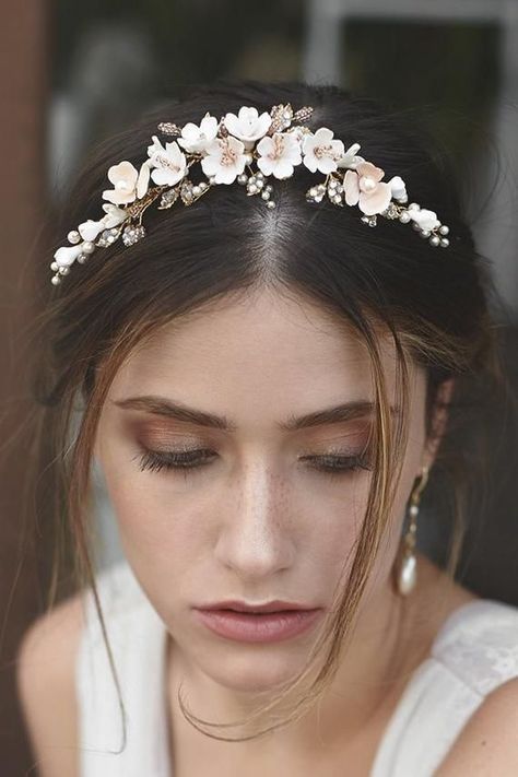 Tiara Gold, Floral Tiara, Flower Tiara, Beautiful Tiaras, Tiara Hairstyles, Luxury Bridal, Bridal Crown, Bridal Tiara, Bridal Flowers