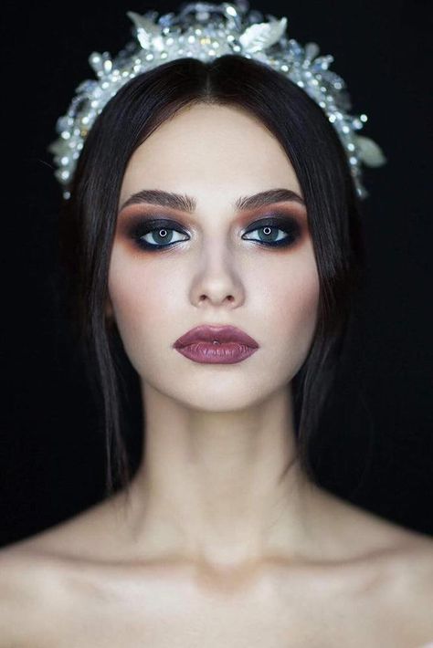 30 Delighting Fall Wedding Makeup Ideas | Wedding Forward Fresh Wedding Makeup, Amazing Wedding Makeup, Wedding Makeup Vintage, Fall Wedding Makeup, Wedding Makeup Ideas, Gorgeous Wedding Makeup, Wedding Hairstyles And Makeup, Wedding Makeup For Brown Eyes, Wedding Hairstyles Medium Length