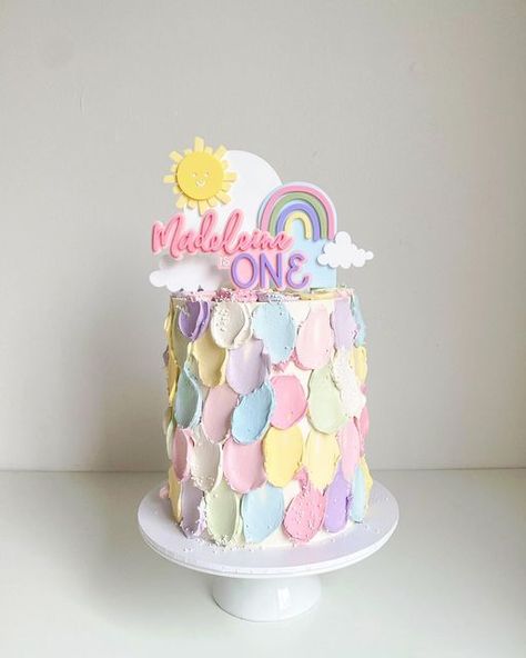 bakes by her | melbourne cakes on Instagram: "pastel rainbow sweetness for madeleine’s first birthday! 🫶🏼 classic bbh texture + @kikipartystudio custom topper set = obviously a match made in heaven! ✨ #bakesbyher" First Birthday Girl Rainbow Theme, Pastel First Birthday Cake, Pastel Theme, Girl Rainbow, Unicorn Theme, Christening Cake, Rainbow Theme, Made In Heaven, First Birthday Cakes