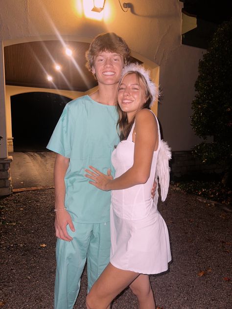 #costumes #couplecostumeideas #halloween #toothfairy #dentist Toothfairy Dentist Costume Couple, Tooth Fairy And Dentist Costume, Tooth Fairy Halloween Costumes, Home Made Costumes, Tooth Halloween Costume, Dentist Costume, Tooth Fairy Halloween, Tooth Fairy Costume, Tooth Fairy Costumes