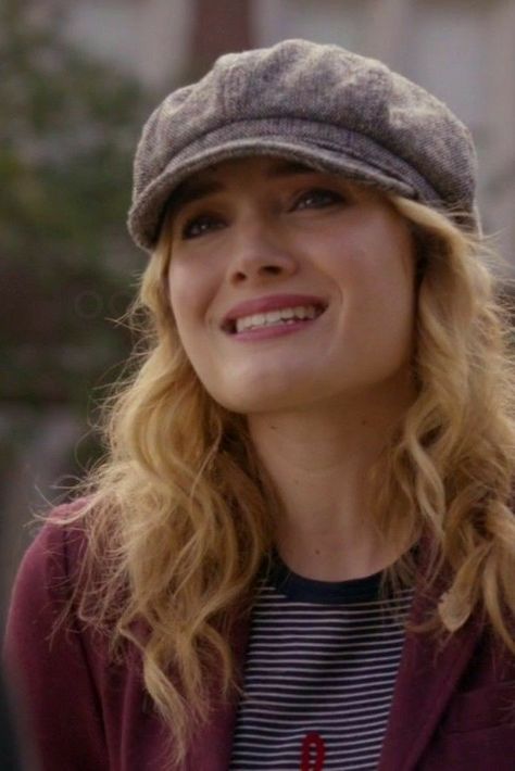 #ScreamQueens - #GraceGardner Grace Gardner, Skyler Samuels, New York Hat, Madly Deeply, Truly Madly Deeply, Scream Queens, Original Characters, Celebrity Fashion, Famous Brands