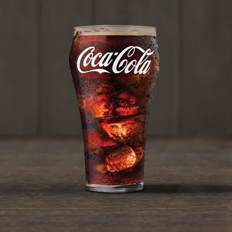 Glass of Coca-Cola Coca Cola Glass, Cocoa Cola, Coke Collectibles, Coca Cola Decor, The Best Burgers, Always Coca Cola, Best Burgers, Coke Cola, Food Painting