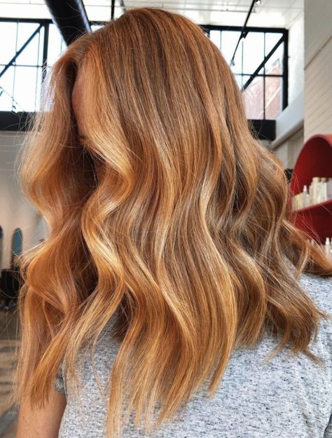 Honey Copper Highlights, Dimensional Copper Balayage, Blond Rose, Red Balayage Hair, Copper Blonde Hair, Medium Blonde Hair, Ombre Blond, Strawberry Blonde Hair Color, Blond Balayage