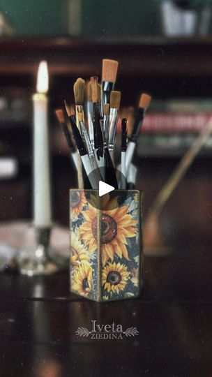 Field Of Sunflowers, Sunflower Fields, Brush Holder, Decoupage, To Create, Sunflower, Pencil, Queen