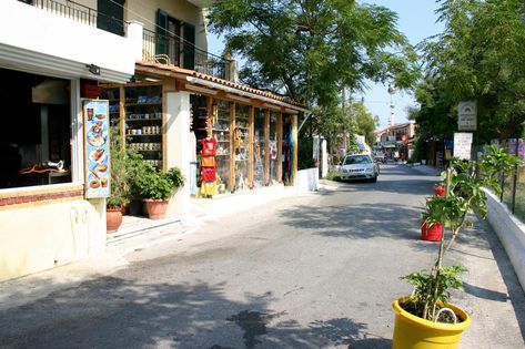 Roda Corfu is an old fishing village that’s grown into a family beach resort and this page tells you EVERYTHING you need to know with photos, map and more Roda Corfu Greece, Corfu Beaches, Greek Isles, Corfu Greece, Venice Italy Travel, Mykonos Greece, Greece Islands, Crete Greece, Family Beach