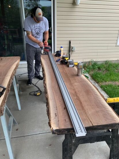 I was in MN this past weekend and my brother wanted to make a bookmatched, live edge, walnut dining table. If you’re not familiar with bookmatched, it’s two consecutive slabs from a log that you can glue together to make a larger slab and the grain and character match up very well. He didn’t have the shop or tools I have in Nashville so this is a great diy project!!! First thing I wanted to have is a set of calls. We used 8’ 2x4s cut in half and glued and screwed together. These woul… Live Edge Table Diy, Live Edge Ideas, Live Edge Projects, Live Edge Walnut Dining Table, Hairpin Dining Table, Live Edge Wood Furniture, Harvest Dining Table, Edge Ideas, Build A Farmhouse Table