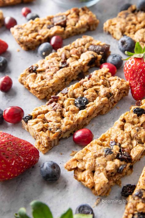 Healthy Berry Granola Bars (Vegan, GF) - Beaming Baker Baked Granola Recipe, Raspberry Granola Bars, Strawberry Granola Bars, Granola Bar Recipe Healthy, Beaming Baker, Best Granola Bars, Berry Granola, Easy Granola Bars, Protein Granola Bars