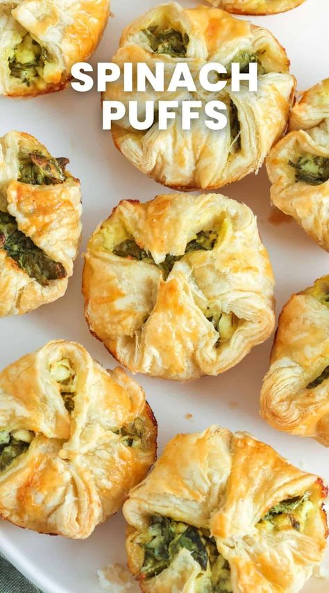 Spinach Puffs are a delicious and classic party appetizer. Cheesy and savory, they're always a big hit, and so easy to make. Spinach Puffs Recipe, Dill Bread, Cheesy Spinach Artichoke Dip, Spinach Puffs, Spinach Puff Pastry, Spinach Puff, Asparagus Quiche, Scampi Pasta, Noodles Soup