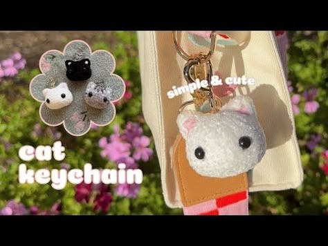 Crochet cat keychain ♡ easy tutorial (+ free pattern) - YouTube Cute Easy Crochet Plushies, Crochet Ideas Keychain, Cat Keychain Crochet, Crochet Cat Keychain, Plushie Keychain, Crochet Critters, Cat Plushie, Picture Jokes, Crochet Eyes