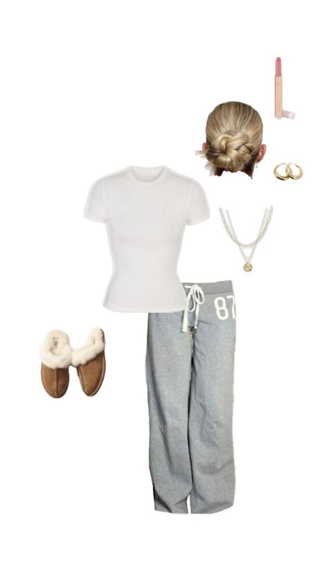 Clean girl comfy outfit for fall school with uggs and sweatpant Comfy Outfits For School Sweatpants, Comfy Outfit For School, Sweatpants Outfits For School, Outfit For Fall, Fall School, Sweatpants Outfit, Comfy Outfit, Clean Girl, Cute Fits