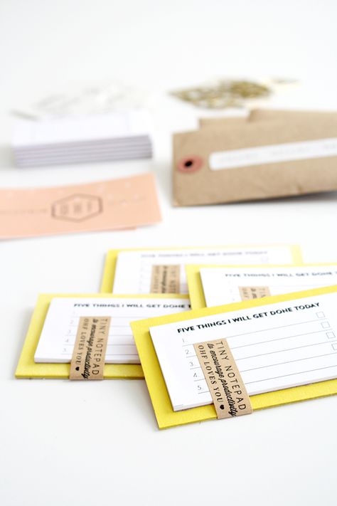 Tiny notepad business cards Alternative Business Cards, Business Card Alternatives, Notepad Business, Laminated Business Cards, Diy Calligraphy, Brand Your Business, Vintage Business Cards, Referral Cards, Business Card Designs