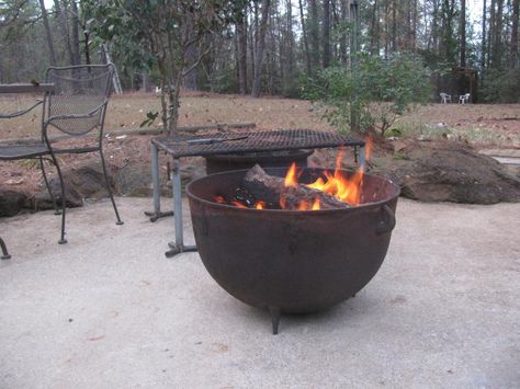 Cast iron wash pot as a fire pit | TexAgs                                                                                                                                                                                 More Cast Iron Wash Pot Ideas, Cast Iron Kettle Fire Pit, Cast Iron Cauldron Ideas, Cauldron Ideas, Cauldron Fire Pit, Fire Pit Gallery, Cast Iron Fire Pit, Cast Iron Cauldron, Iron Cauldron