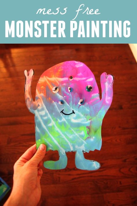 Mess Free Monster Painting - Toddler Approved Witch Activities, Sensory Bin For Toddlers, Monster Painting, Mess Free Painting, Spider Witch, Monster Craft, Cute Halloween Decorations, Free Painting, Pumpkin Activities