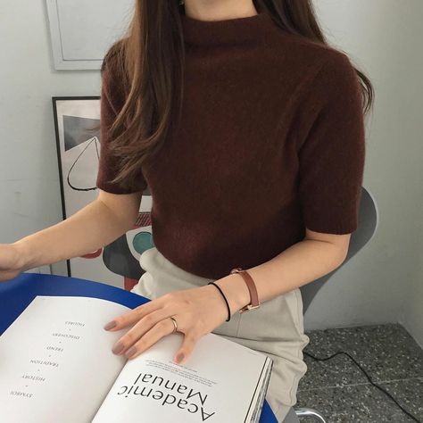 Teacher Aesthetic Female, Aesthetic Female, Teacher Aesthetic, Job Clothes, Simple Style Outfits, University Outfit, Everyday Fashion Outfits, Future Outfit, Teacher Style