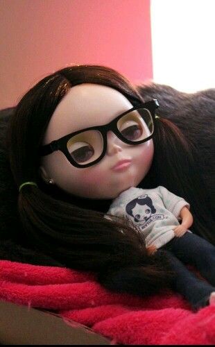 Blythe (Good Night) Blythe Doll With Glasses, Blythe Dolls Glasses, Hair Without Bangs, No Bangs, Wearing Glasses, Girly Stuff, Blythe Doll, Eye Glasses, Blythe Dolls