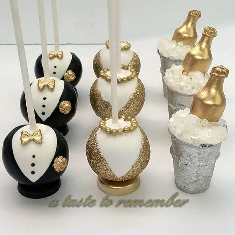 New Years Anniversary party cake pops - Gold Set Anniversary Cake Pops, Champagne Cake Pops, New Year's Desserts, Wedding Cake Pops, New Year's Cake, Candy Sweet, Wedding Treats, Wedding Anniversary Cake, Oscar Party