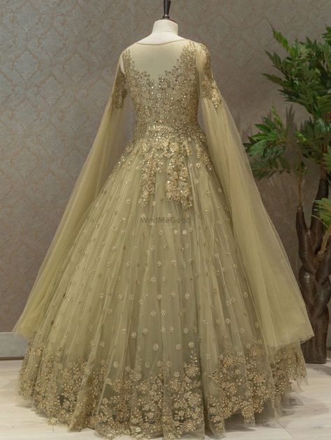 Olive Green Gown, Net Gown Designs, Engagement Dress For Bride, Bride Reception Dresses, Reception Gowns, Nikah Dress, Bat Sleeves, Reception Gown, Latest Bridal Dresses