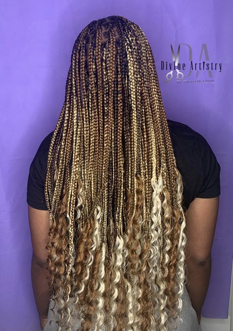 Knotless Box Braids Multi Color, Knotless Braids Black And Blonde, Braids Black And Blonde, Colored Knotless, Goddess Knotless Box Braids, Goddess Knotless, Bohemian Knotless Braids, Bohemian Knotless, Knotless Box Braids