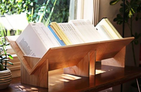 Tabletop Bookshelf, Woodworking Bed, Woodworking Logo, Woodworking Box, Woodworking Toys, Woodworking For Kids, Bookshelf Design, Woodworking Table, Wood Working For Beginners