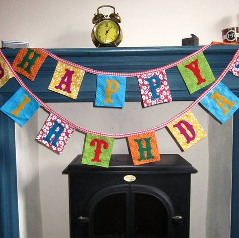 Bunting Diy, Diy Birthday Banner, Happy Birthday Bunting, Group Crafts, Diy Anniversary, Sewing To Sell, Happy Birthday Lettering, Birthday Bunting, Birthday Letters