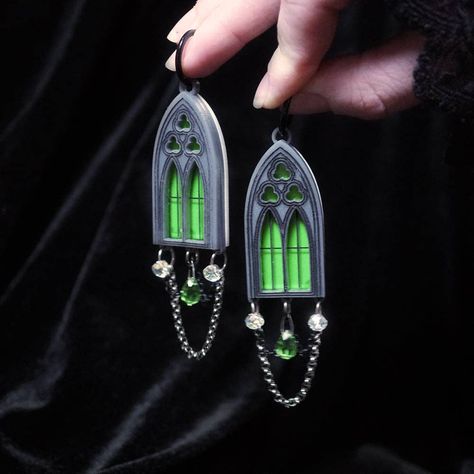 Make a statement with these gothic style Chandelier Window Earrings. These earrings are wearable art that will add a touch of edgy and unique style to any outfit. Let your personality shine with these bold, eye-catching earrings. (Perfect for your inner goth girl!) Gothic Polymer Clay Earrings, Goth Trinkets, Cathedral Jewelry, Gothic Oc, Goth Architecture, Jewelry Goals, Idea Lab, Rain Earrings, Witchy Earrings